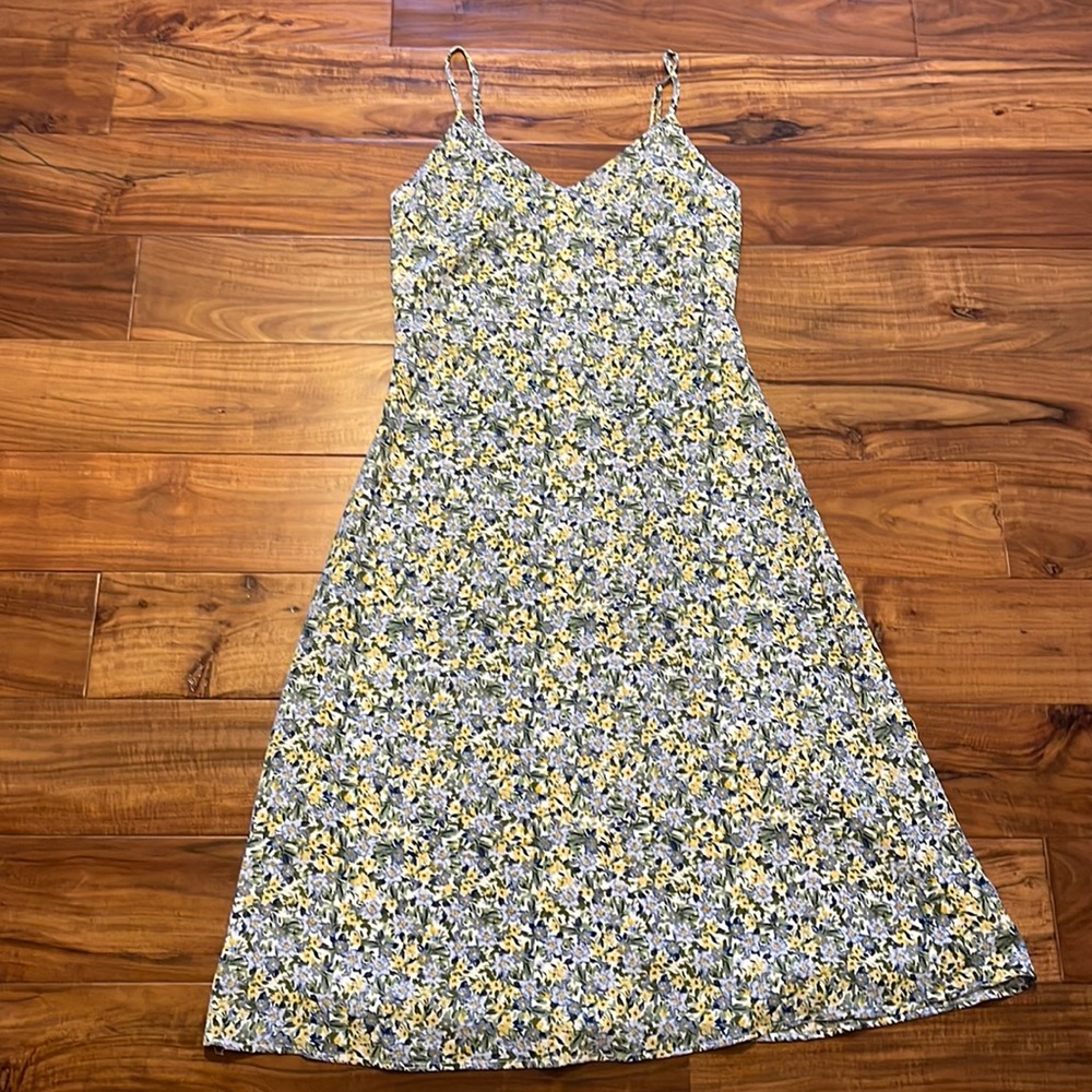 Never worn. Its brand new.